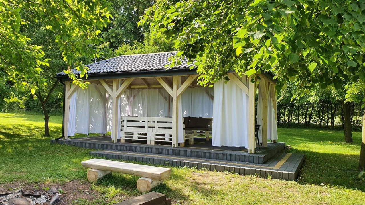 Wieczernik Dom Rekolekcyjny Ksiezy Pallotynow Swieta Katarzyna  Exteriér fotografie
