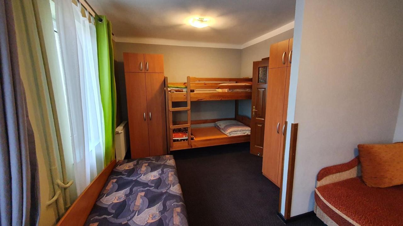 Wieczernik Dom Rekolekcyjny Ksiezy Pallotynow Swieta Katarzyna  Exteriér fotografie