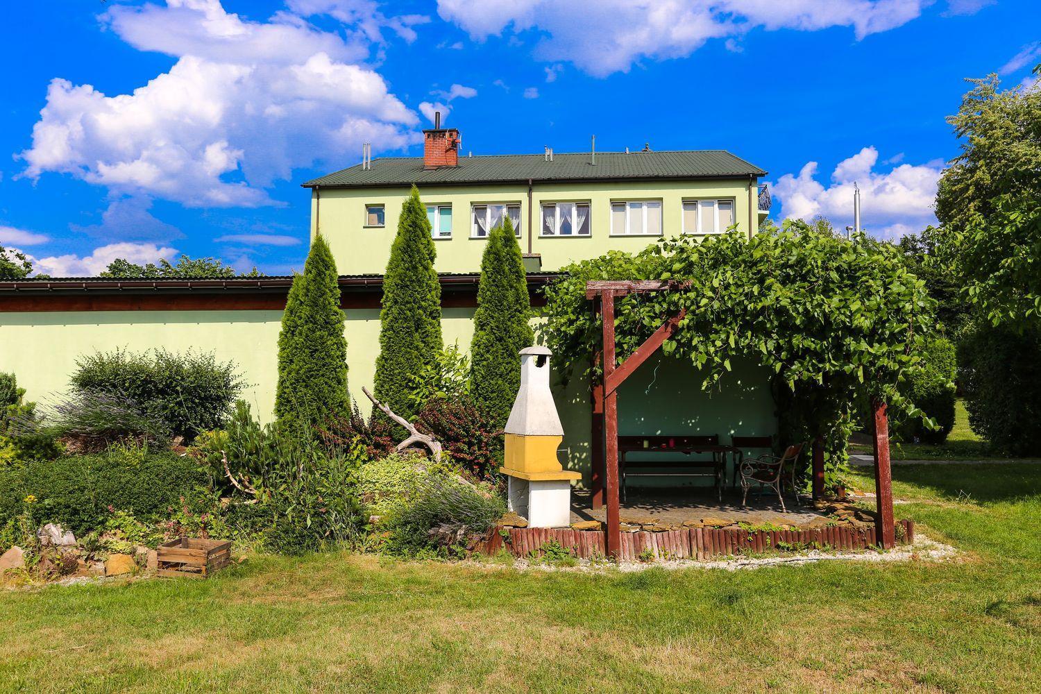 Wieczernik Dom Rekolekcyjny Ksiezy Pallotynow Swieta Katarzyna  Exteriér fotografie